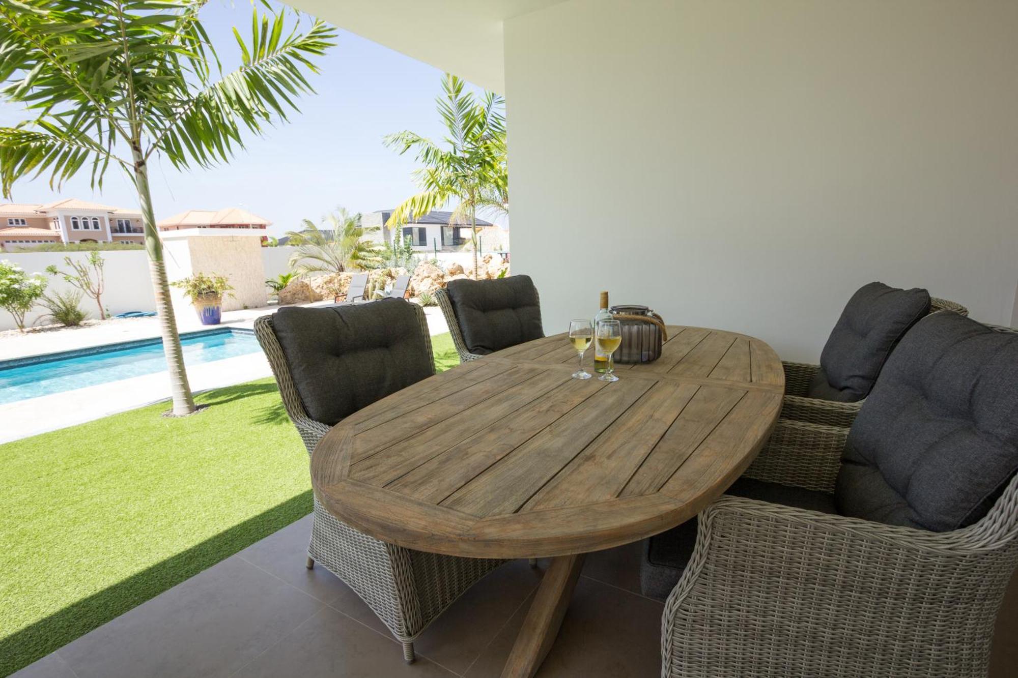 Goudhaen Luxury Private Apartments Jan Thiel Beach المظهر الخارجي الصورة